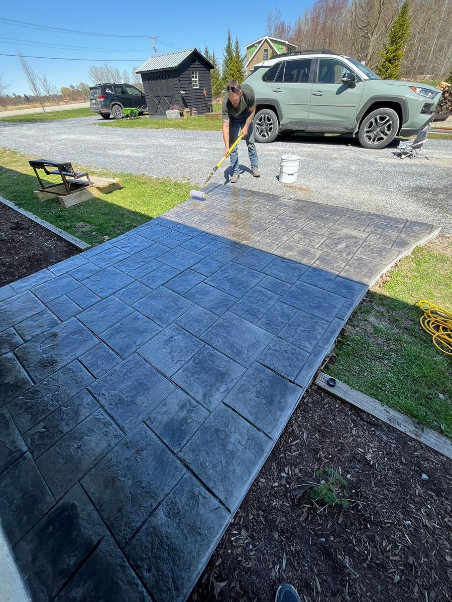 Concrete for LeClaire Flatworx in Bomoseen, VT