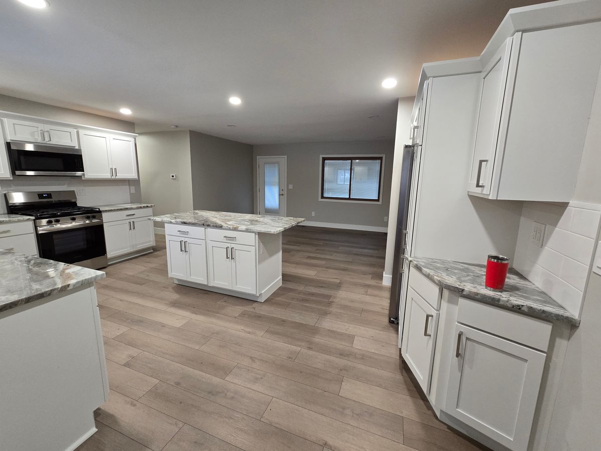 Interior Painting for Rolling Magic Paints in Washington Township, MI