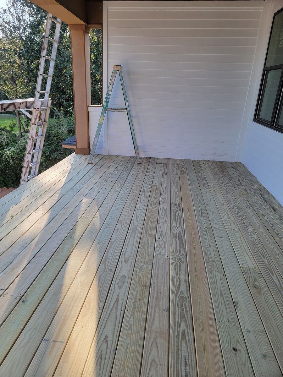 Carpentry for T & R Grantham Enterprises in Crestview, FL