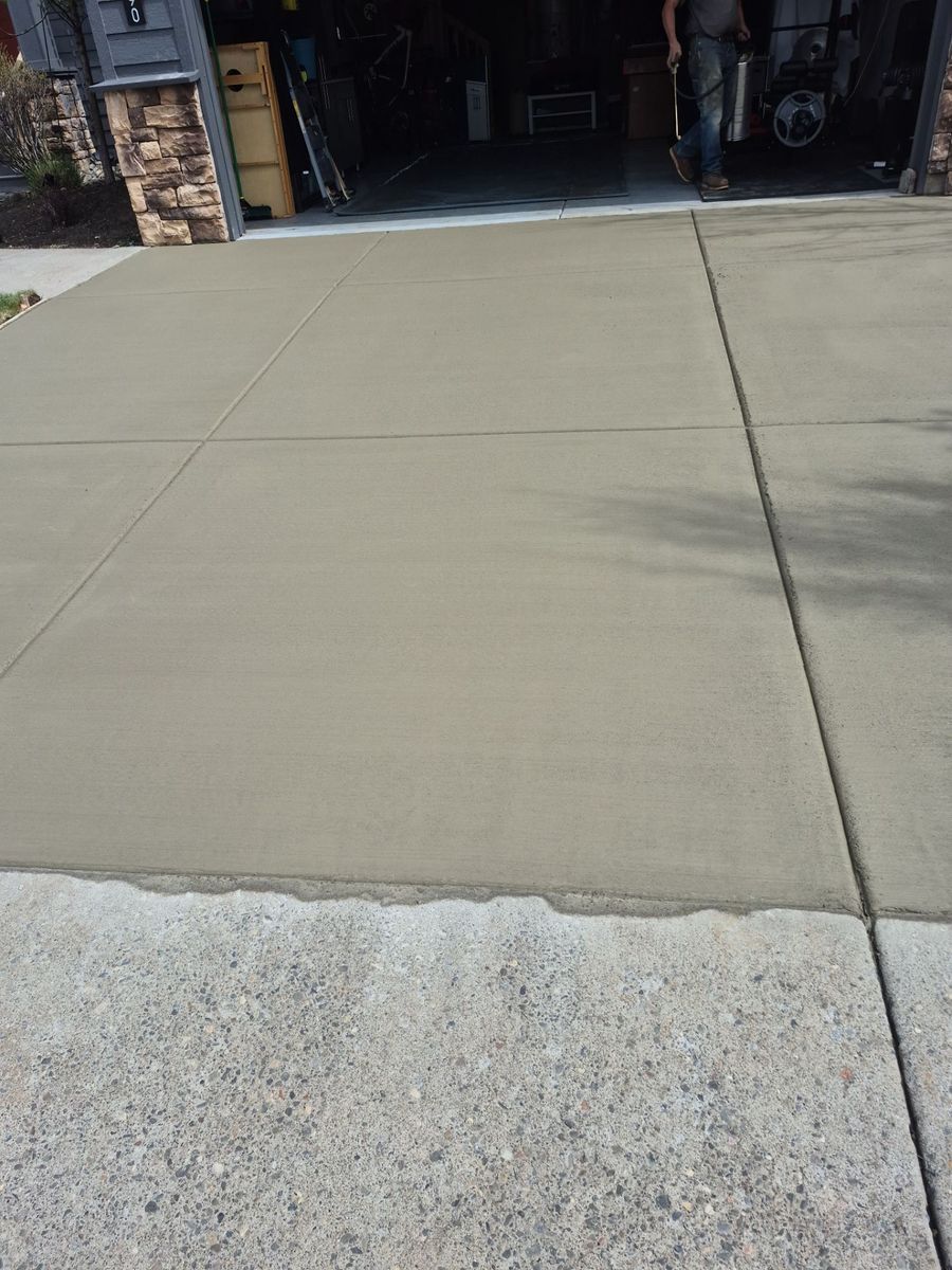 Concrete Slab Construction for TJR Concrete and Construction in Bend, OR