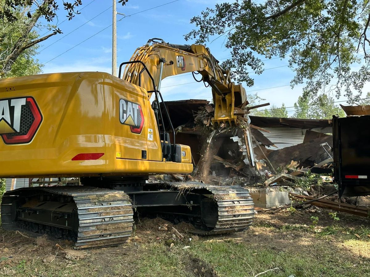 Land Clearing & Demolition for DC Construction Company LLC in Clanton, AL