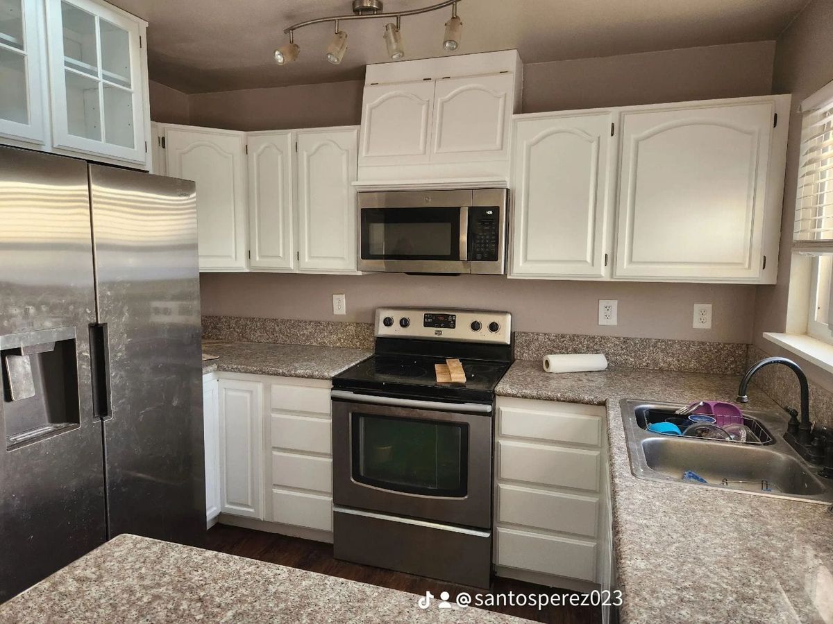 Kitchen and Cabinet Refinishing for SqFt Painting in Houston, TX