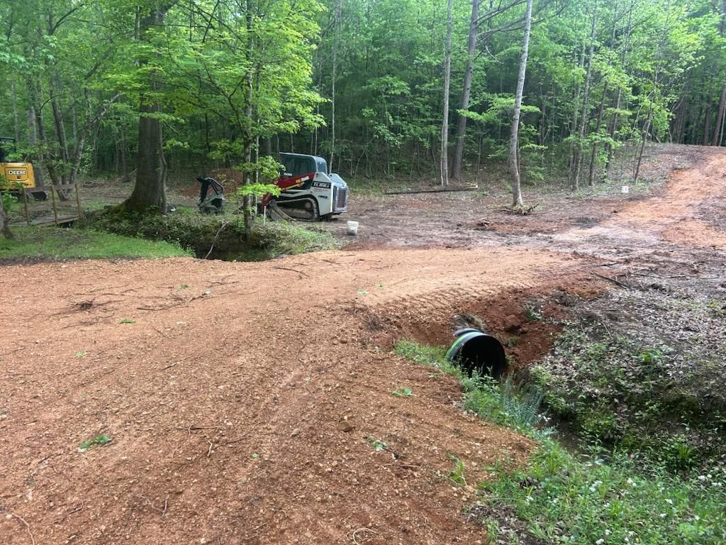 Land Grading for Moose Excavating in Athens, TN
