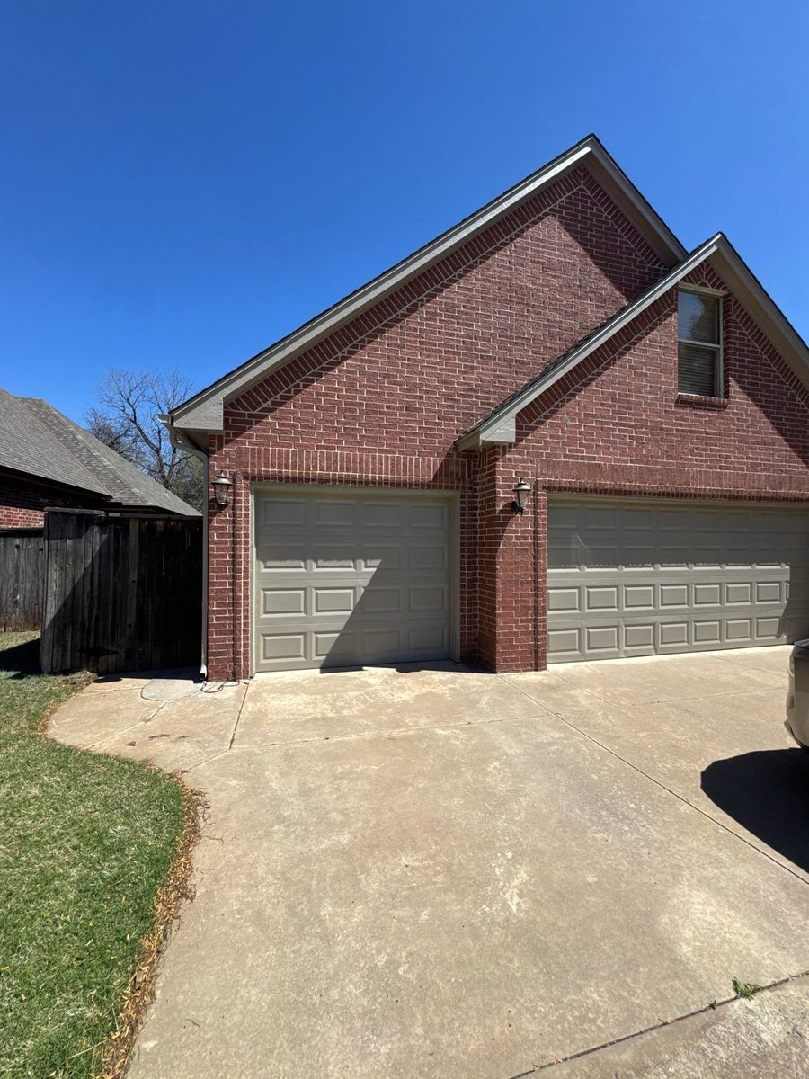 Roofing Installation for Ascend Roofing & Construction in Oklahoma City, OK