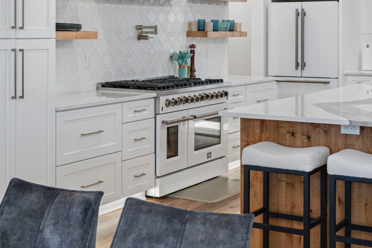 Custom Home Construction for Genuine Homes LLC in Franklin County, WA