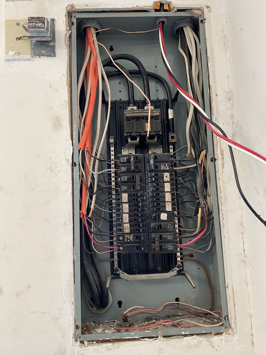 Electrical Troubleshooting for Nominal Voltage in Orlando, FL