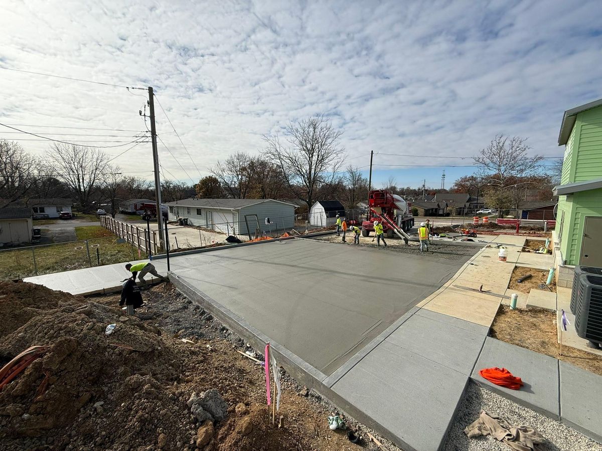 Porches, Patios, & Firepits for Whitfield Concrete Construction in Solsberry, IN