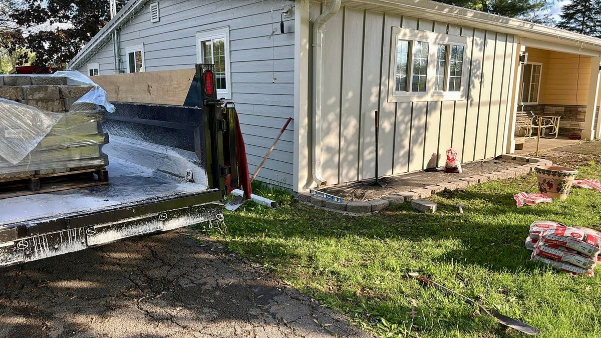 Concrete Sidewalks & Driveways for Manny's Cleaning,Lawn Care & Snow Removal Services in Champaign, IL