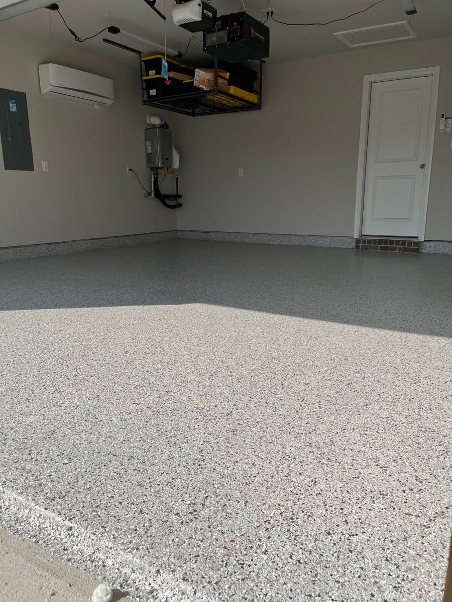 Garage Floor Coatings for VantaCoat Surfaces in Grand Prairie, TX