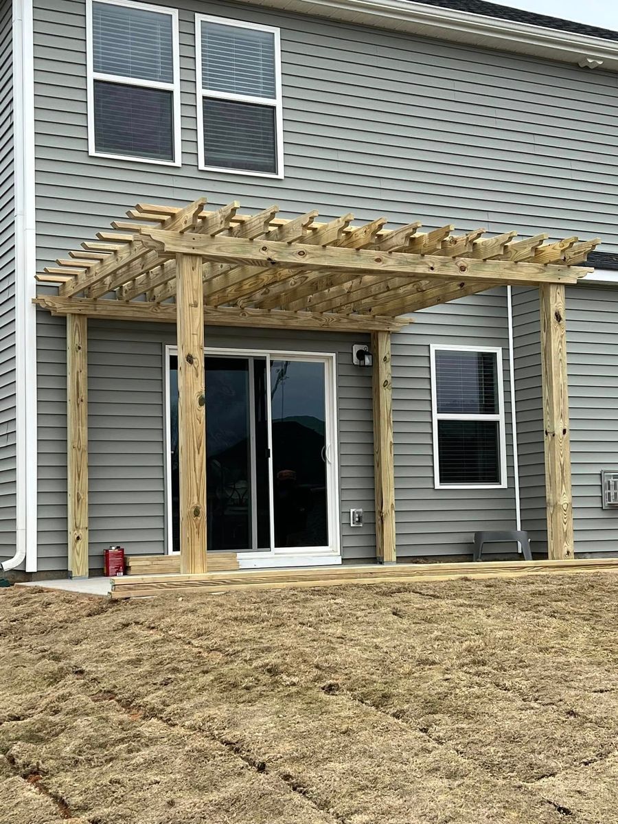 Pergola Installation for Palmetto Fence in Greenville, SC