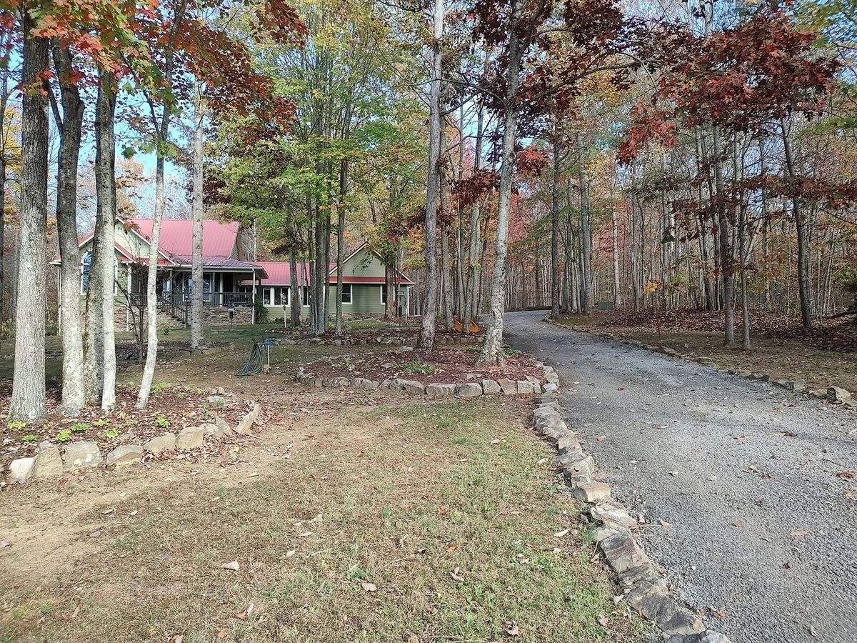 Lawn Maintenance for Starnes Hardscapes & Property Management LLC in Dunlap, TN