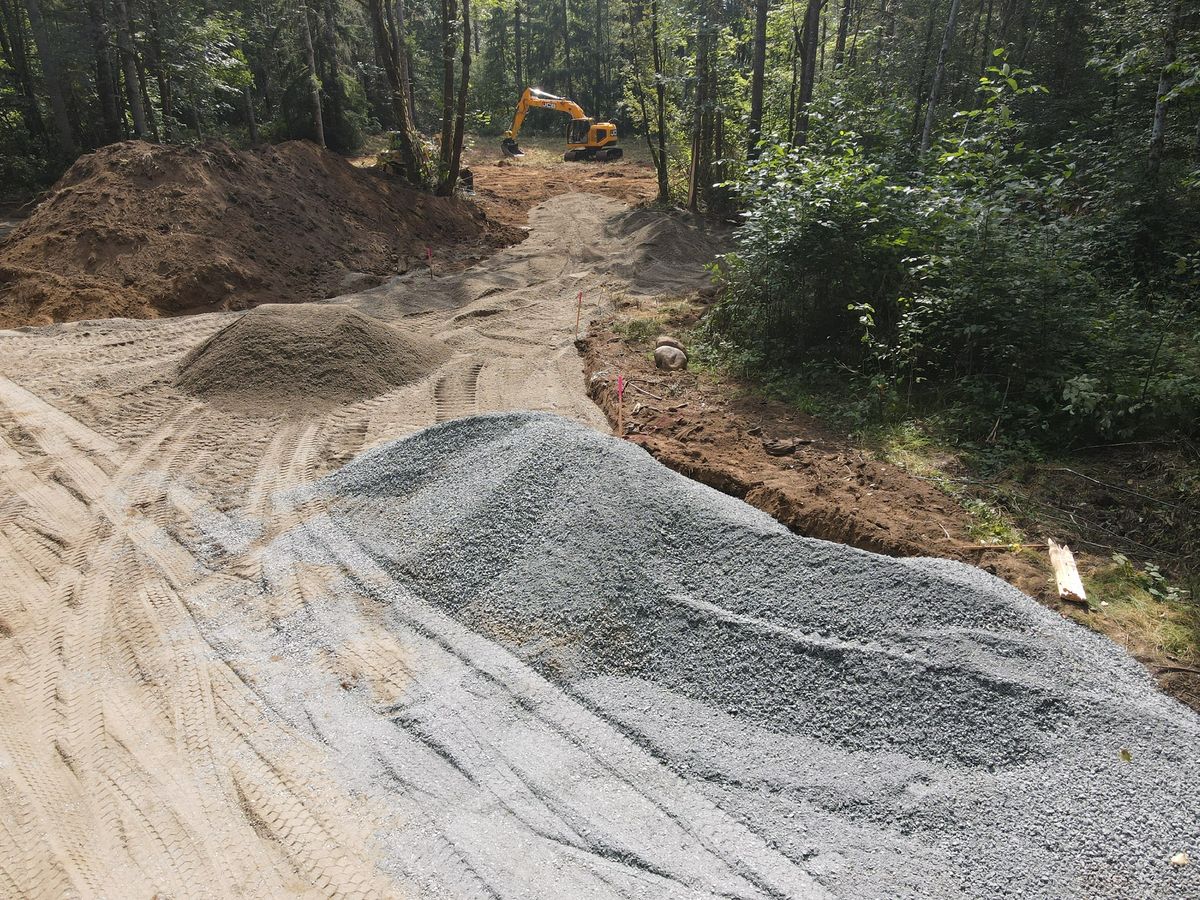 Gravel Hauling for AR Trucking & Excavation LLC in Stanwood, WA