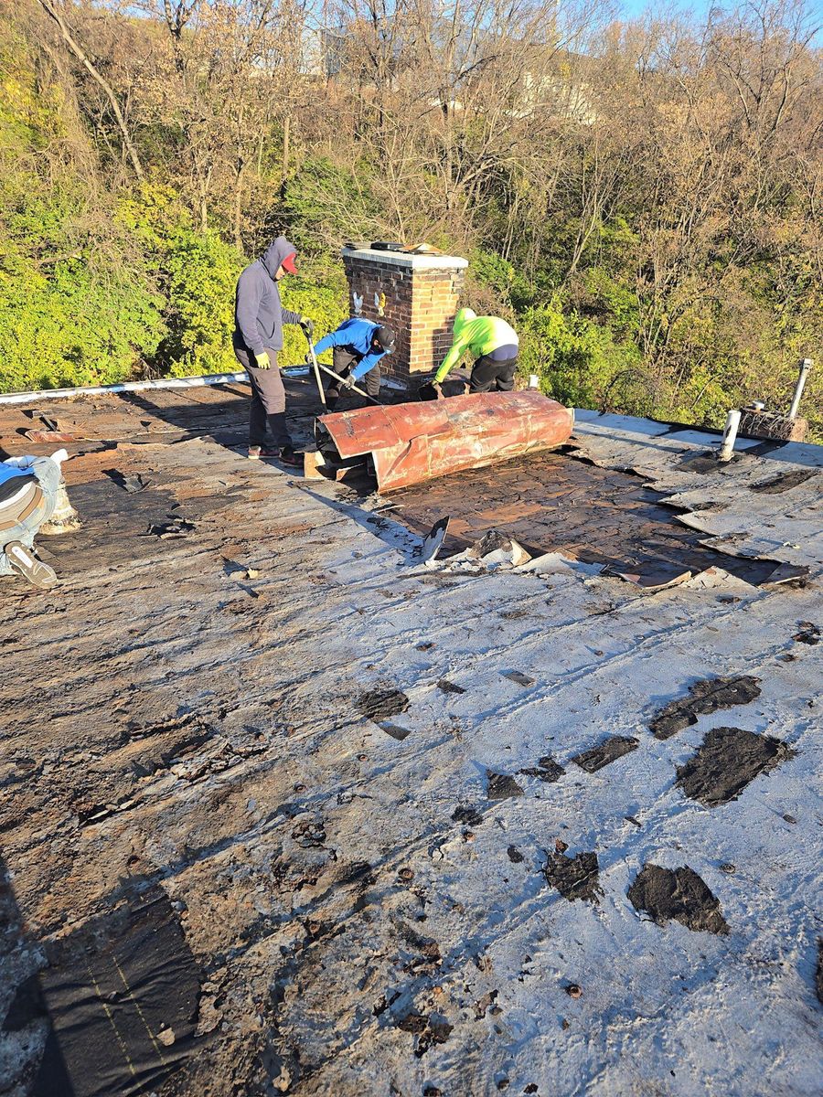 Roofing Installation for Precious Roofing in Madeira, OH