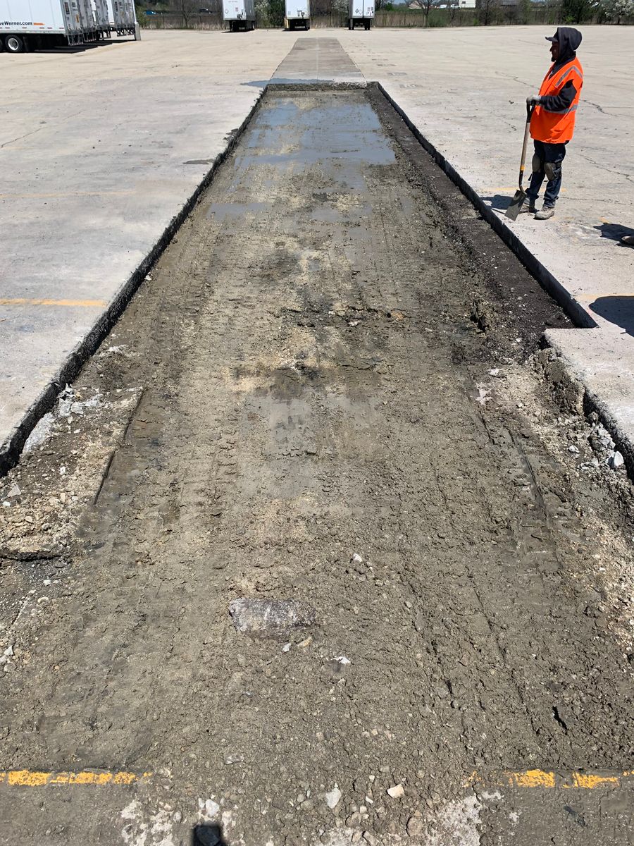 Concrete Cutting for A&I Concrete and Asphalt LLC in Markham, IL
