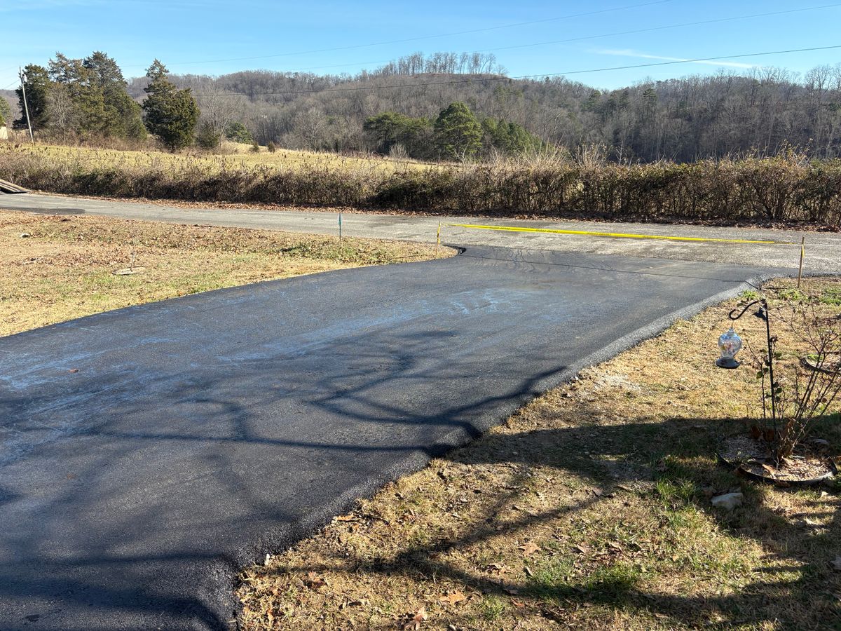 Sealcoating for Quality Paving in Seymour, TN