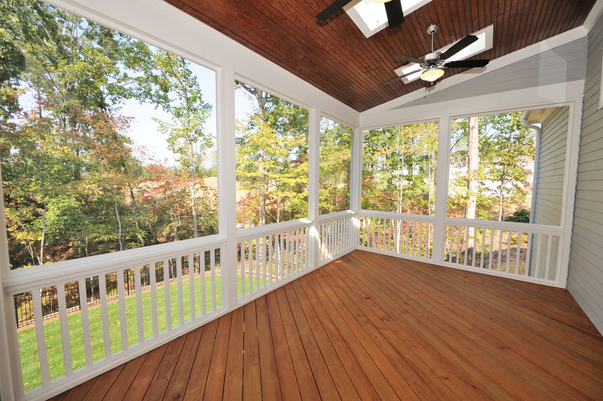 Porches for CMT Construction LLC in Moscow, TN