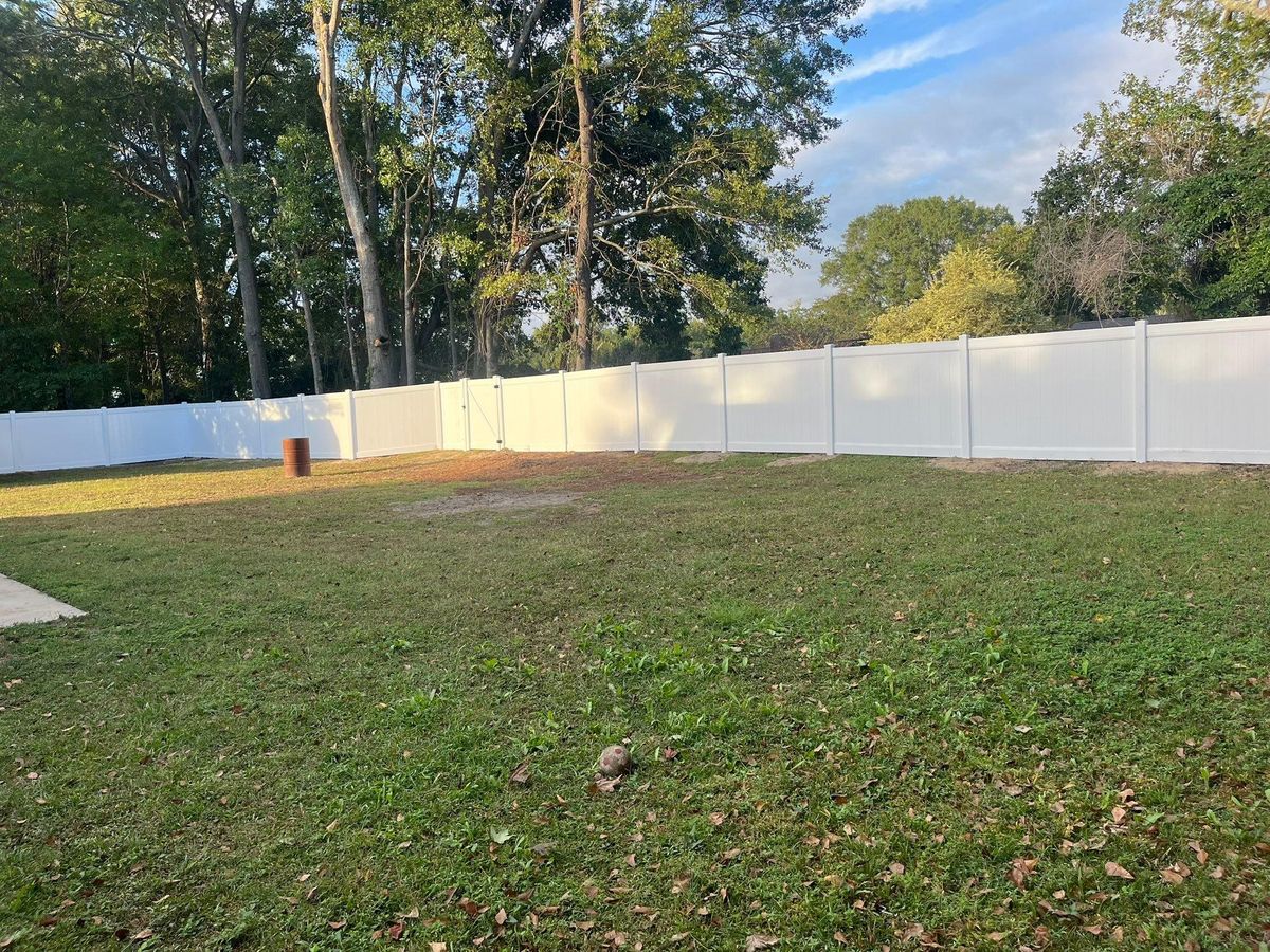 Fence Installation for JB Nealy Fence in Elgin, SC