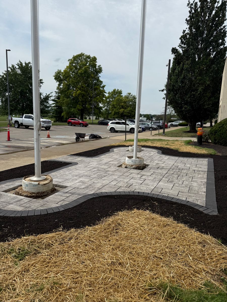 Hardscaping for Woolf Outdoor Services in Mason, OH