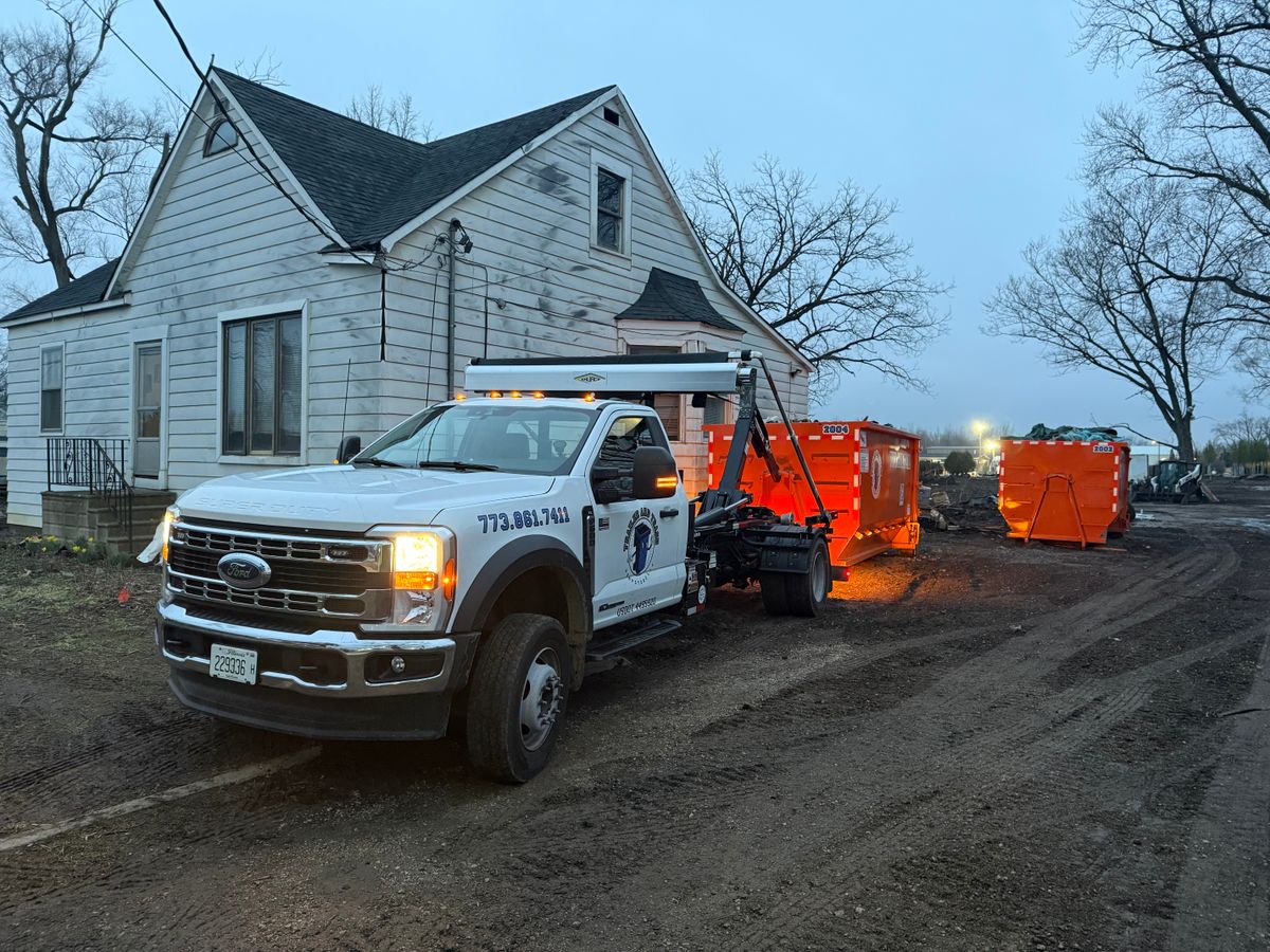 Dumpster Rentals for Trailer and Trash Dumpsters LLC in Arlington Heights, IL