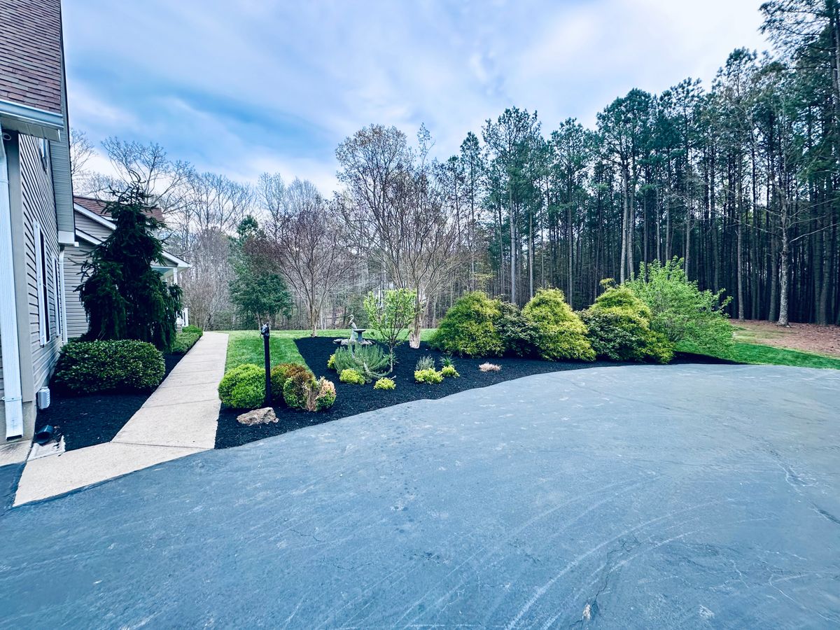 Mulch Installation for Nate's Property Maintenance LLC  in Lusby, MD