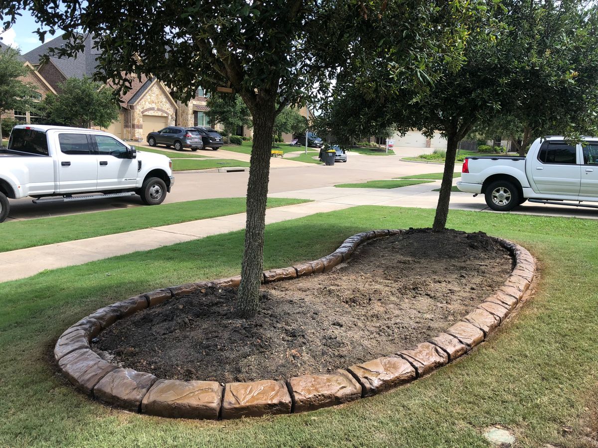 Landscaping for Texas Curb N Borders in Houston, TX