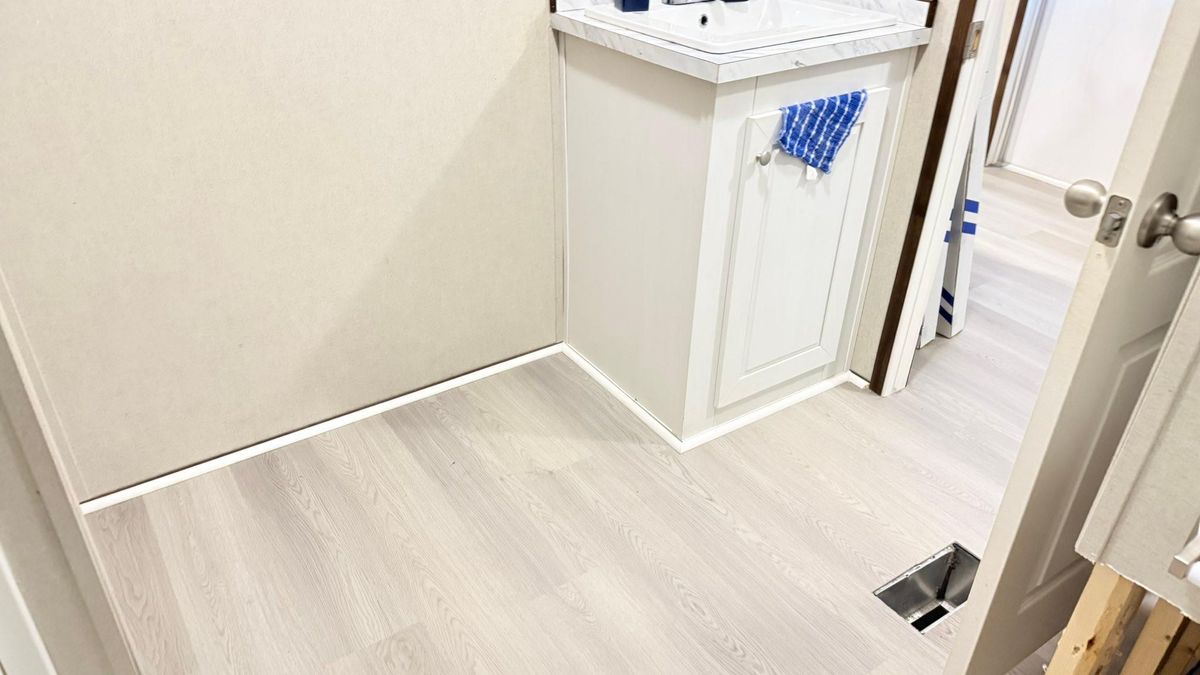 LVP Click for Rico’s Floor Covering in Atlanta, GA