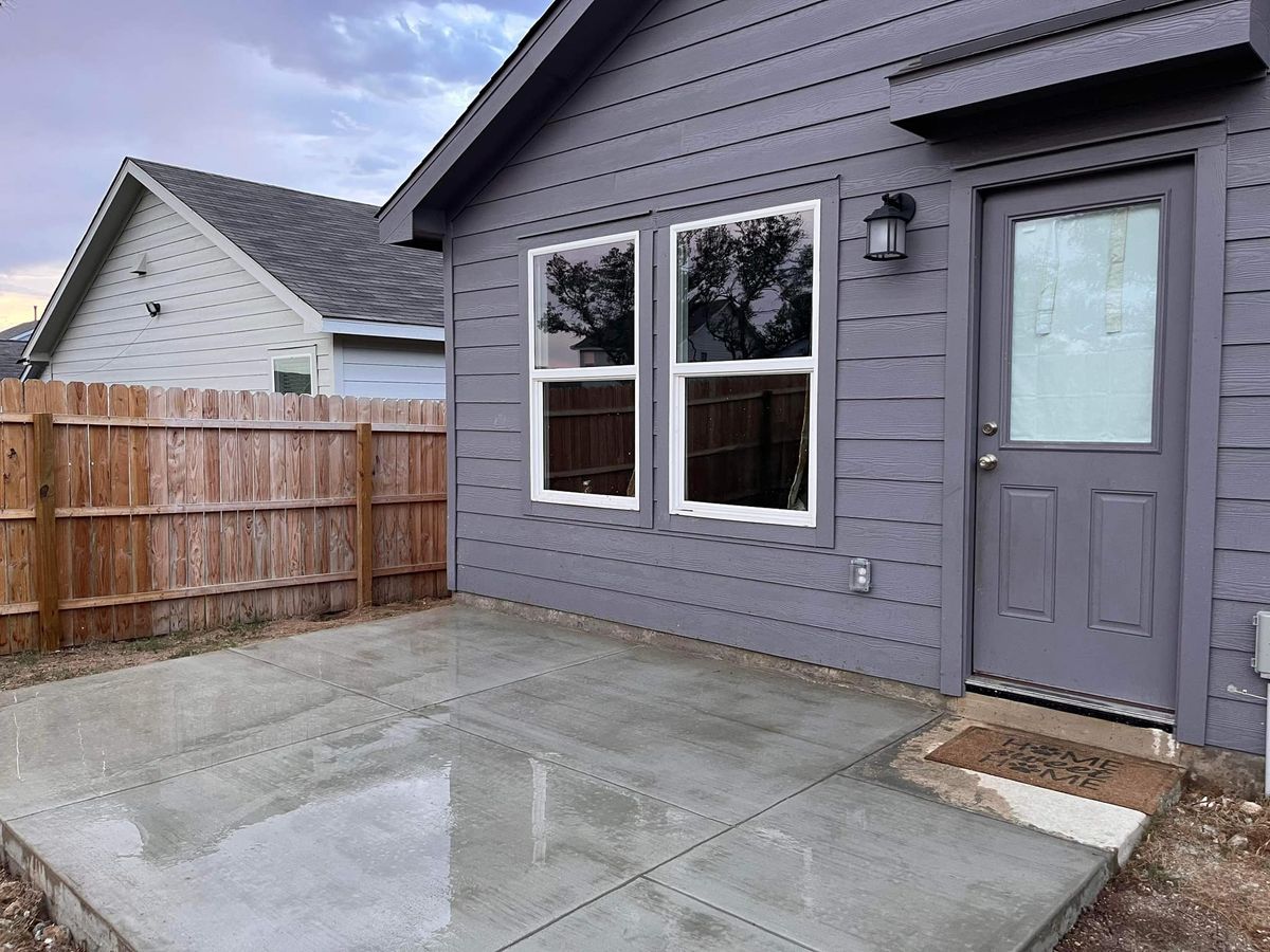 Patio Design & Construction for DR Landscape in San Antonio, TX