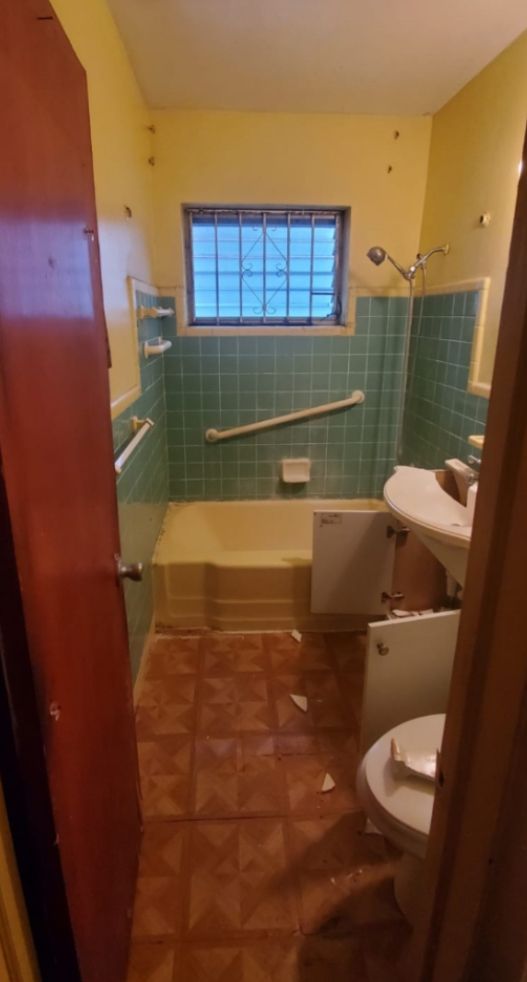 Bathroom Renovation for LC Construction and Remodeling in Naperville, IL