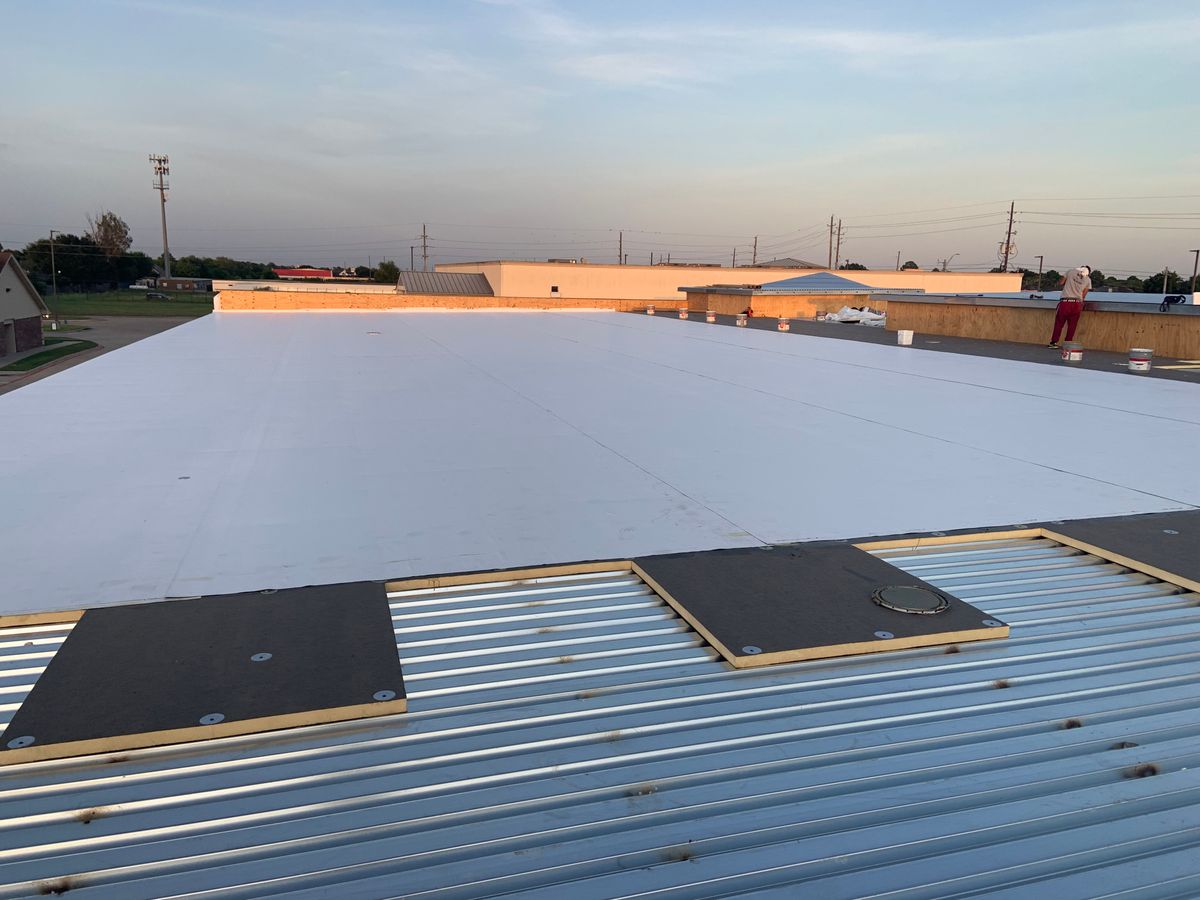 Commercial Roofing for E & E Roofing in Baytown, TX