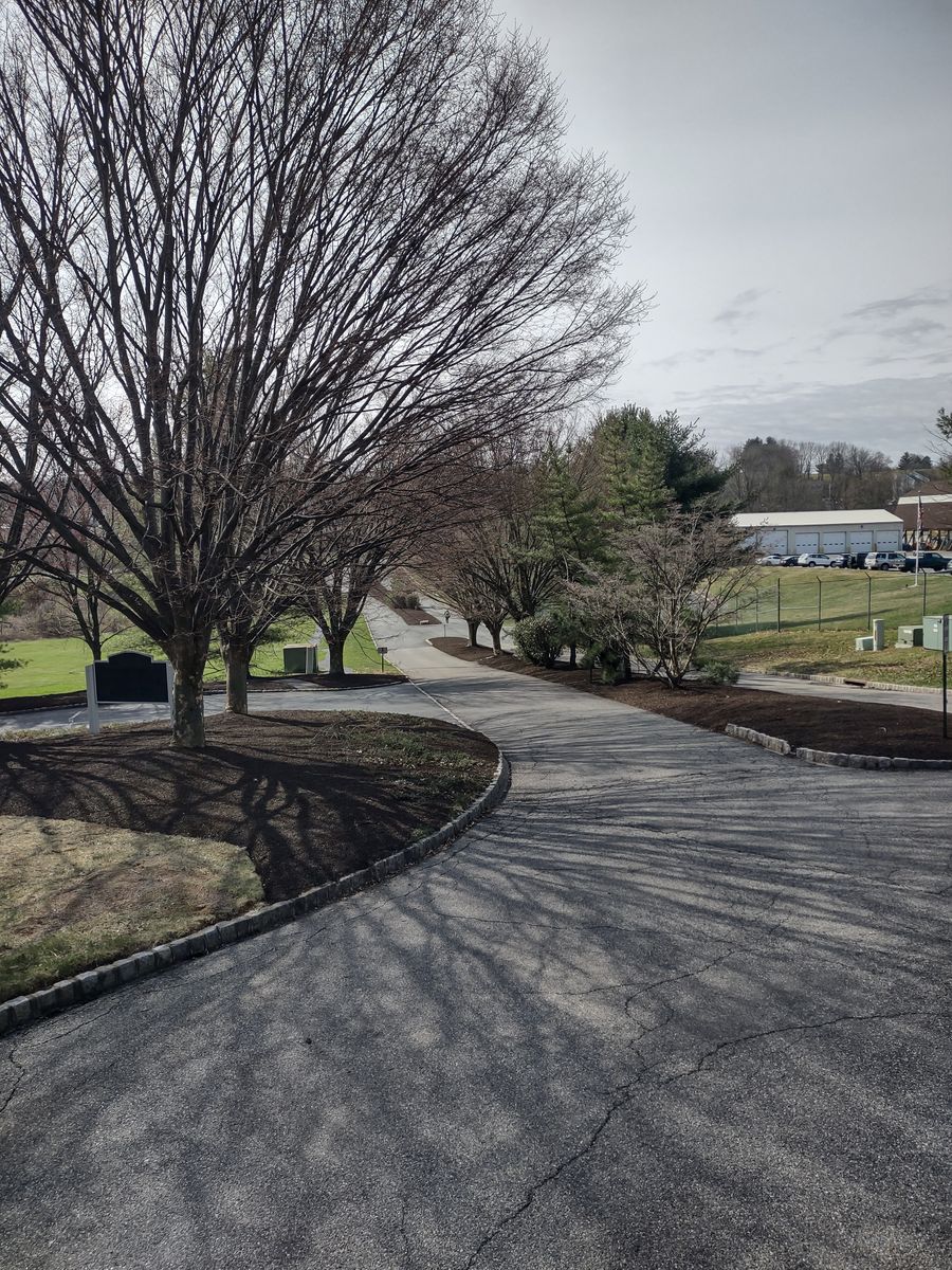 Property Maintenance for Ettere Landscape Services in Flemington, NJ