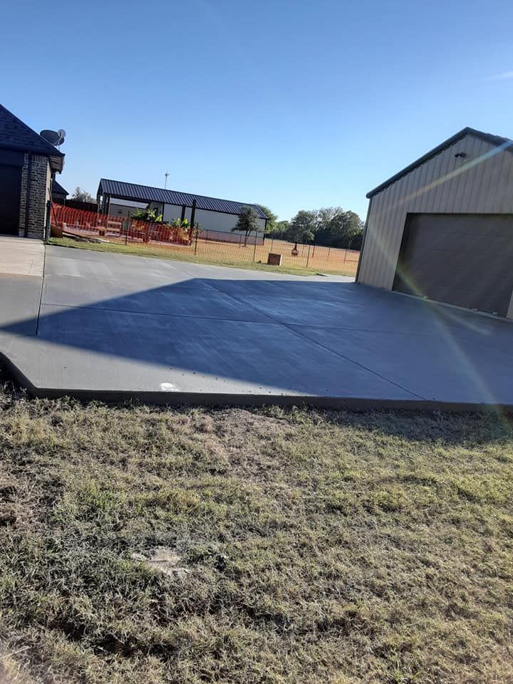 Driveway Construction for Texasboyz concrete in Plano, TX
