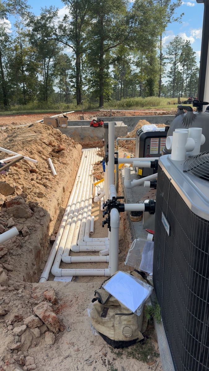 Custom Pool Construction for Superior Backyard Builders LLC in Livingston, TX