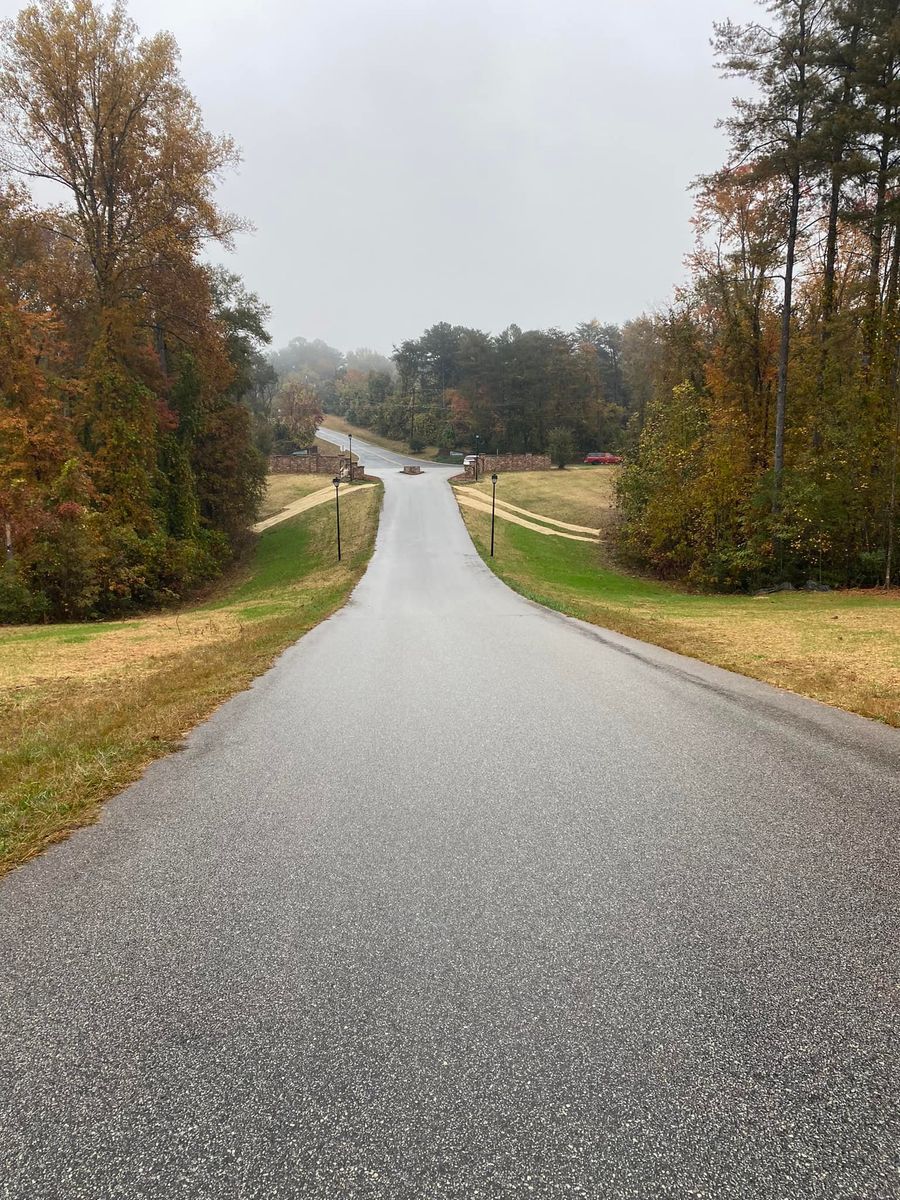 Driveway Construction for J&G LandWorx LLC in Rutherfordton, NC