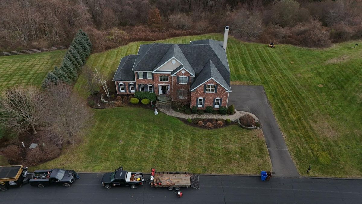 Fall Clean ups & Curbside Leaf Removal for Ace Landscaping in Trumbull, CT
