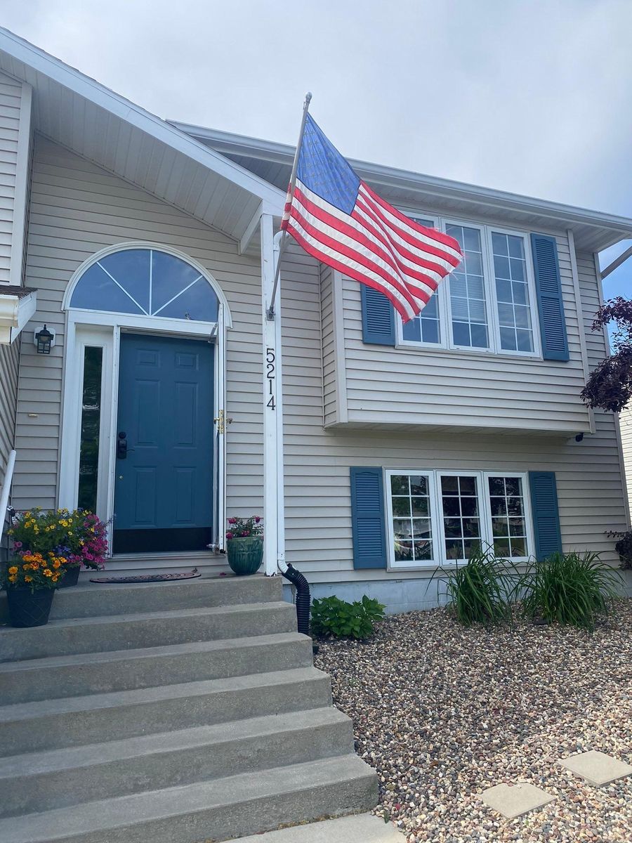 Exterior Painting for Hughberts Siding & Painting in Rochester, MN