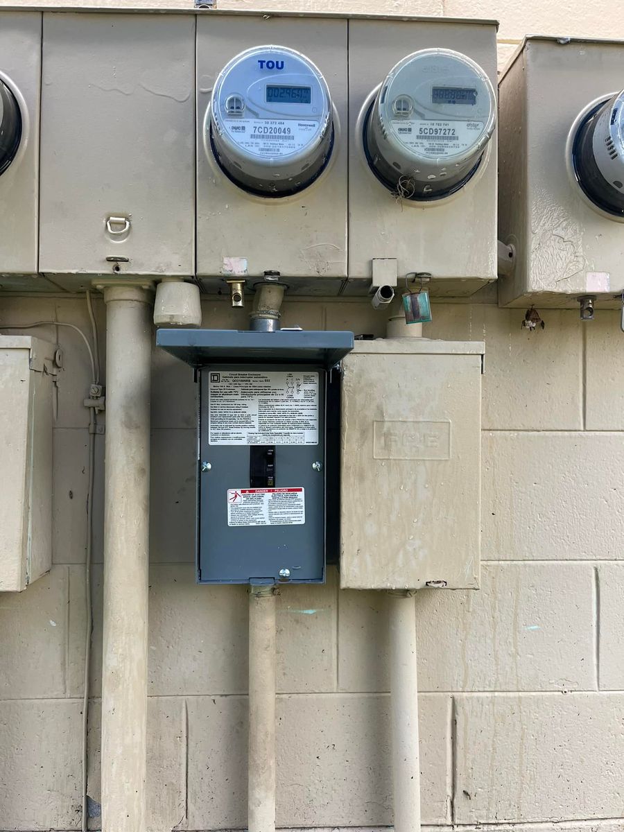 Electrical Repairs for Manny’s 407 Electric Inc in St. Cloud, FL