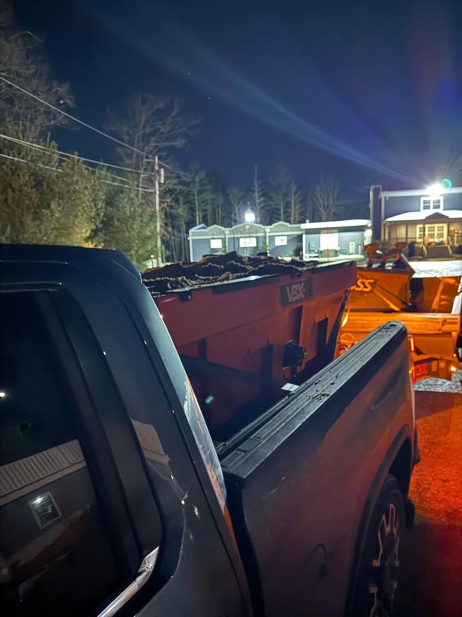 Residential Snow Plowing for LCP Property Management  in Windham, NH