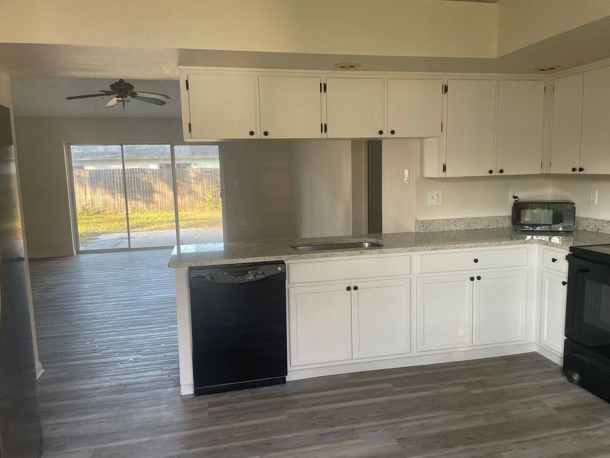 Kitchen Renovation for Spirit Enterprise Construction in Tampa Bay, FL