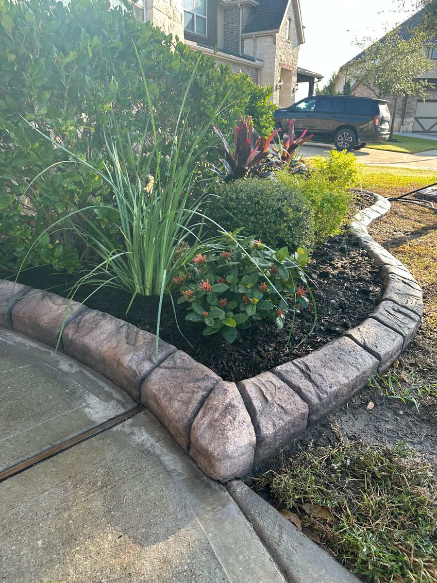Landscape Border Systems for Texas Curb N Borders in Houston, TX