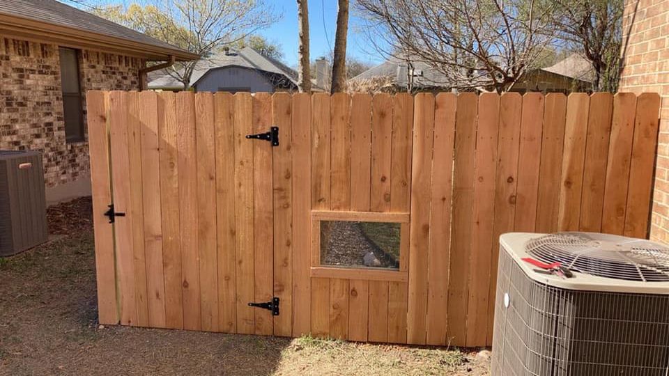 Fencing for Hunter Group Contracting in San Antonio, TX