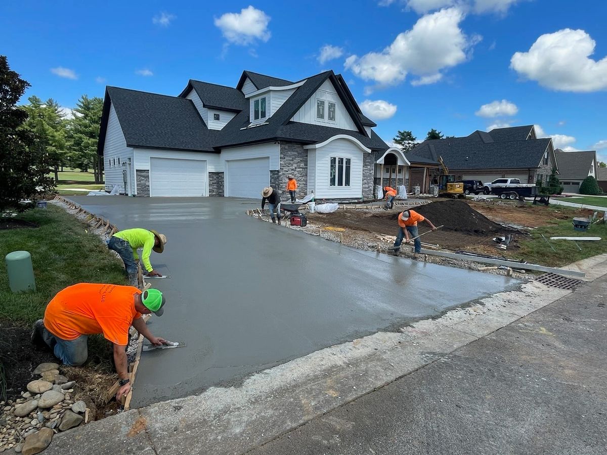 Sidewalk Installation for HR Concrete Solutions LLC in Gatlinburg, TN