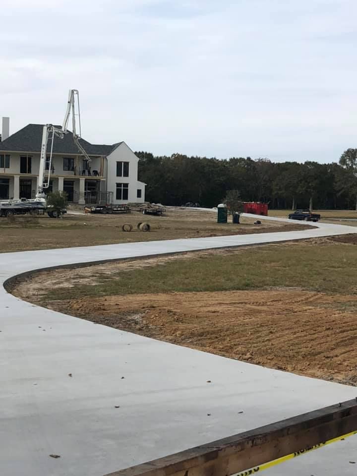 Sidewalk Installation for 4L Concrete Solutions LLC in Bryan-College Station, TX