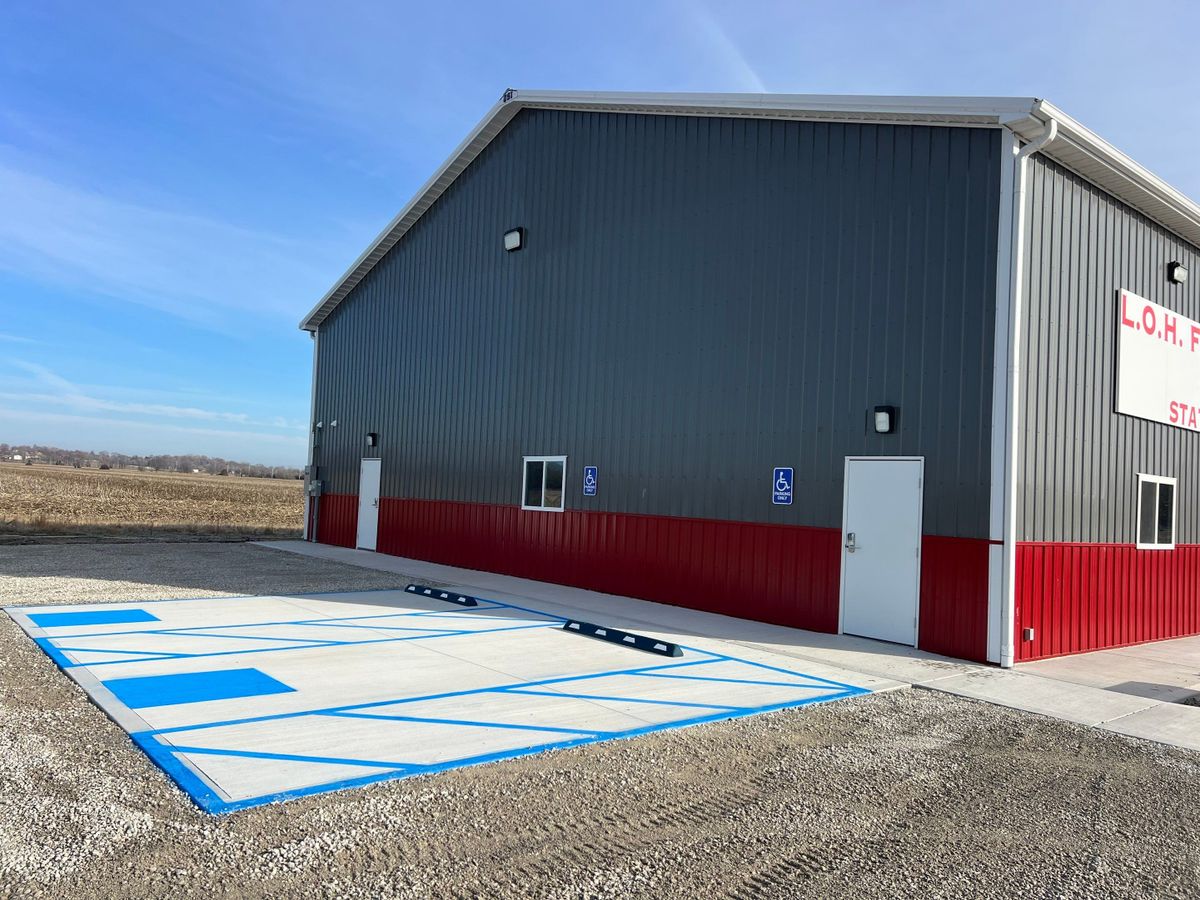 Siding & Roofing for Edgecomb Builders in Ottawa , KS