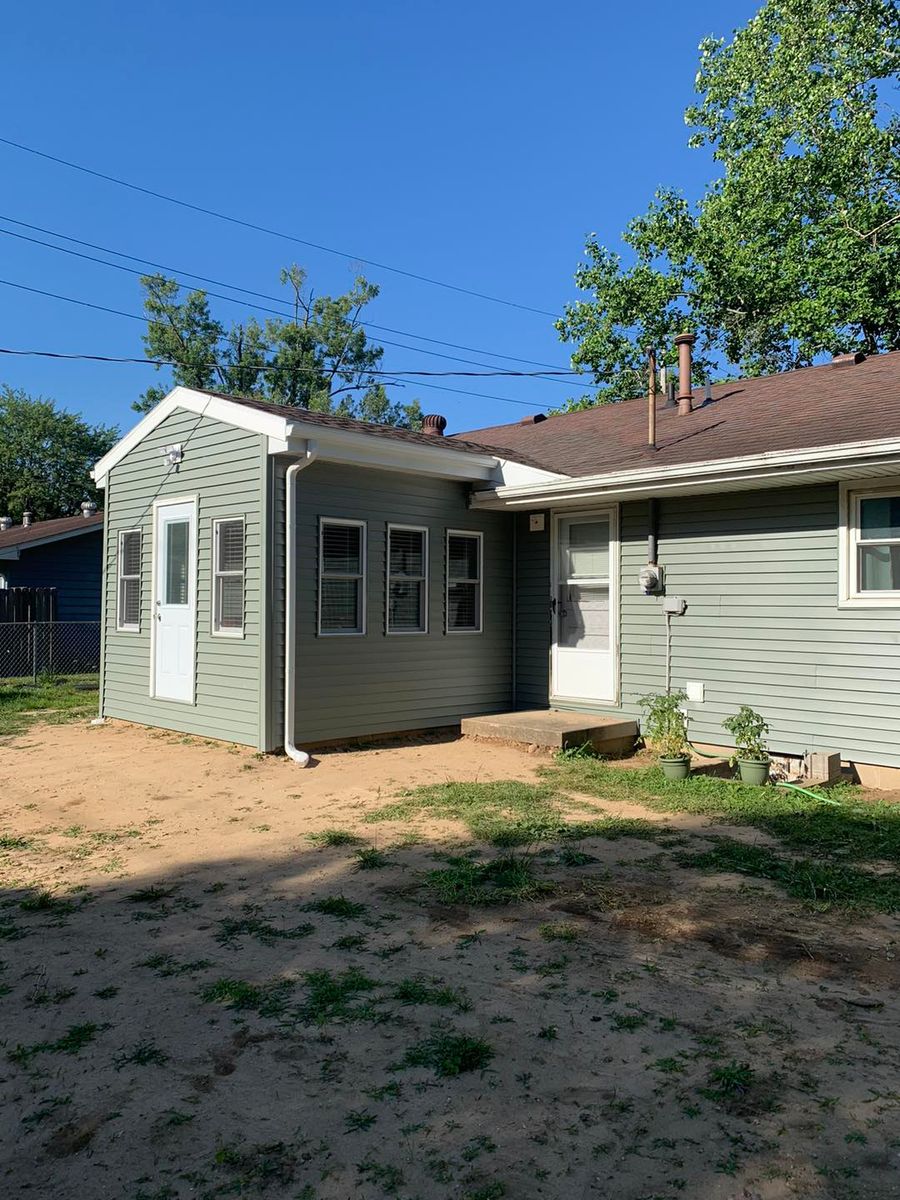 Siding for Versatile Contractors LLC in Columbus, IN