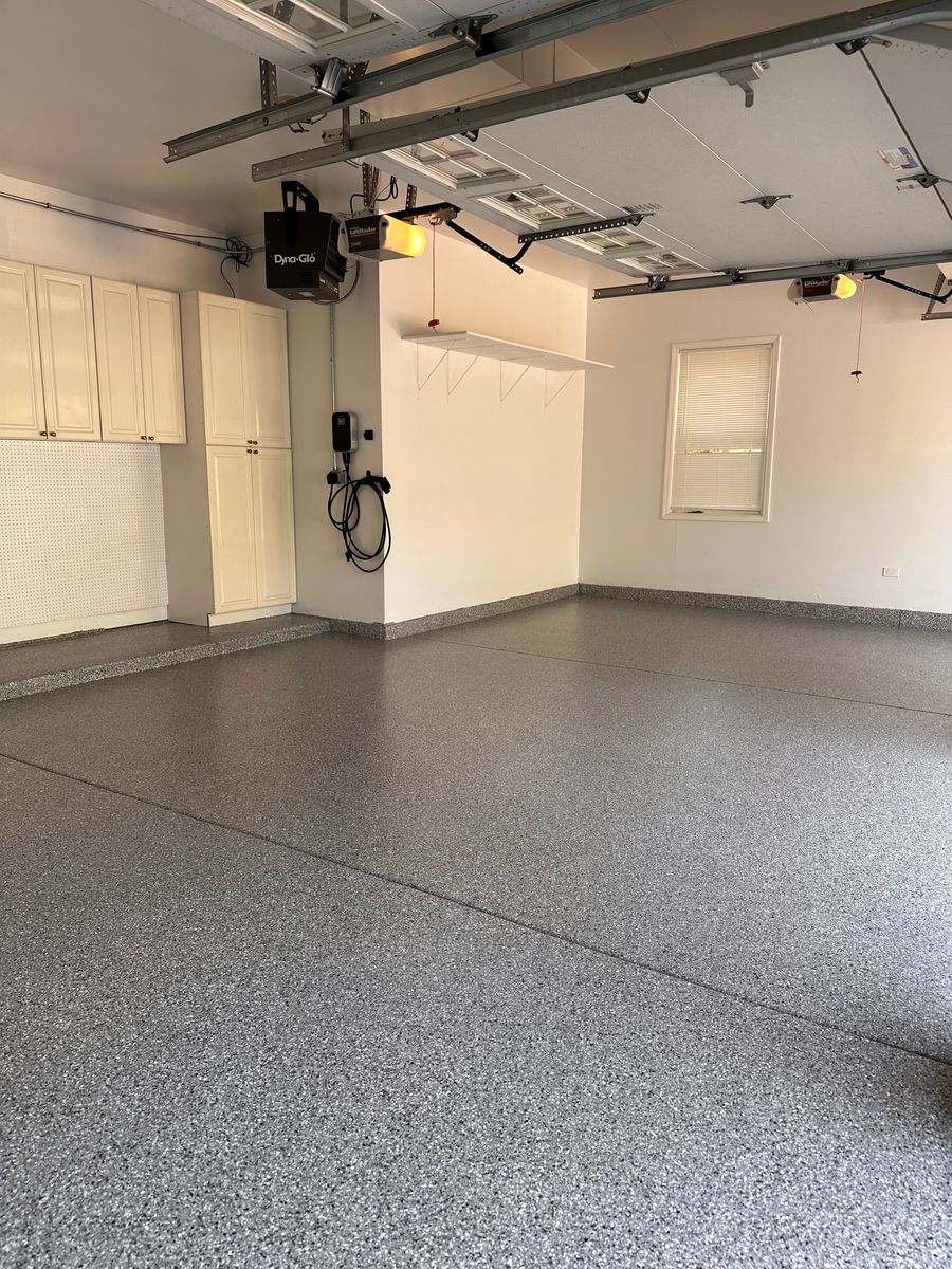 Epoxy for Lakeside Garage Floors in Chicago, IL