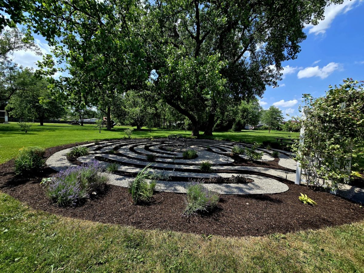 Mulch Installation for Reliable Property Maintenance in Highland, IN