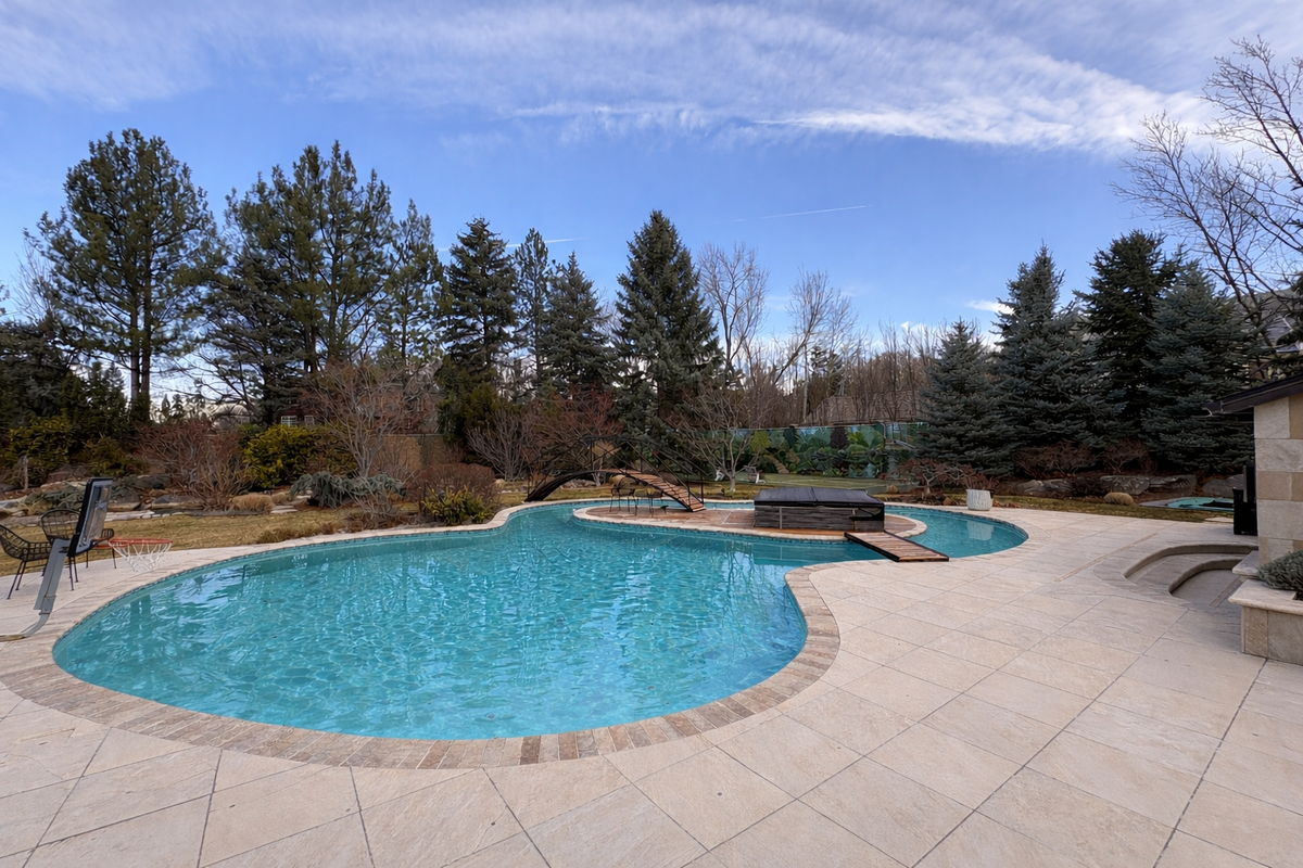 Pool Openings & Closings for Crystal Waters Pools & Spas in West Jordan, UT