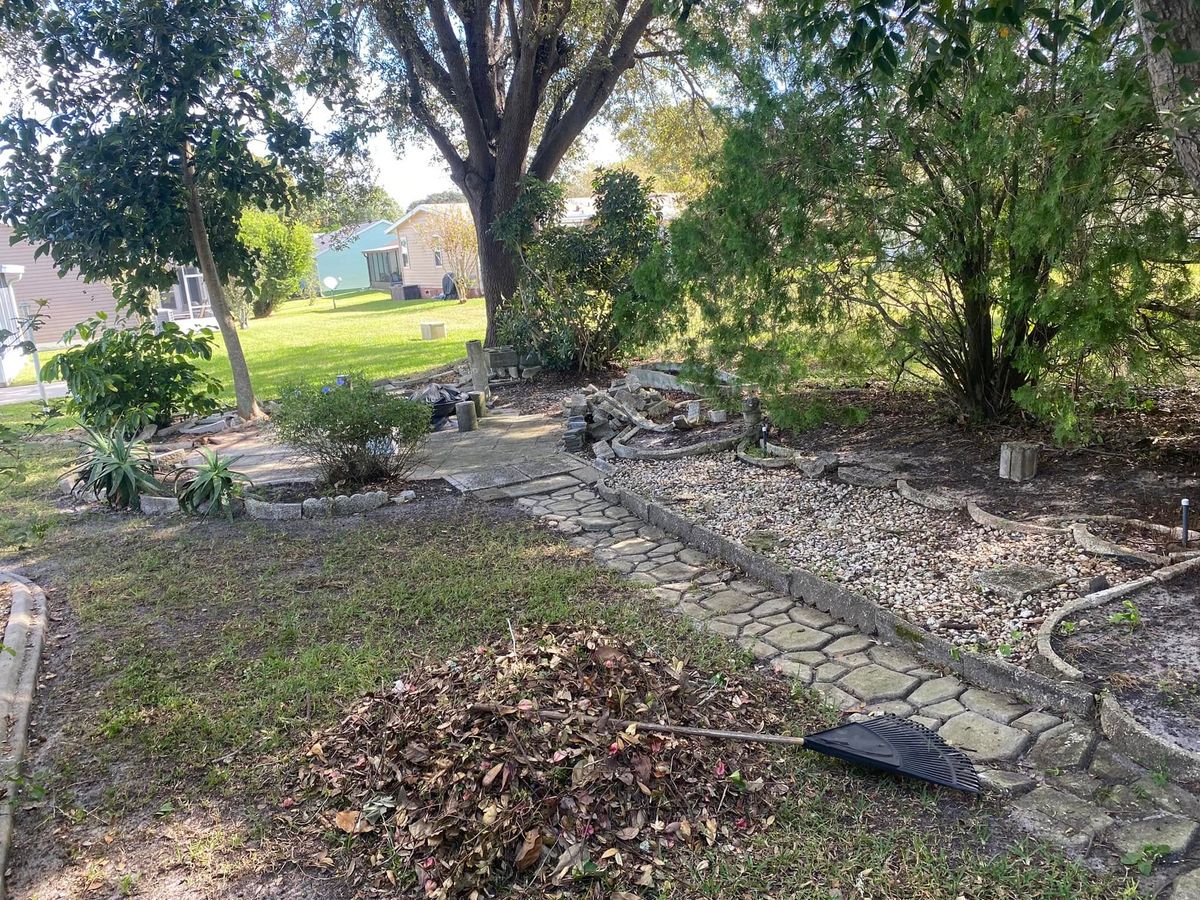 Fall and Spring leaf Cleanup for Bob's Mow n GO LLC in Lady Lake, FL