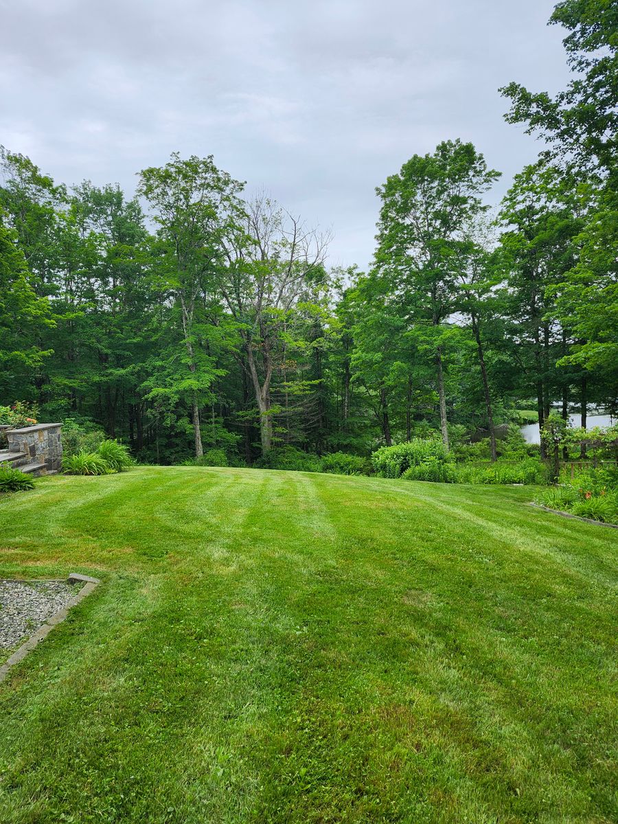 Landscape Installation for Landscape Innovations LLC in Torrington, CT