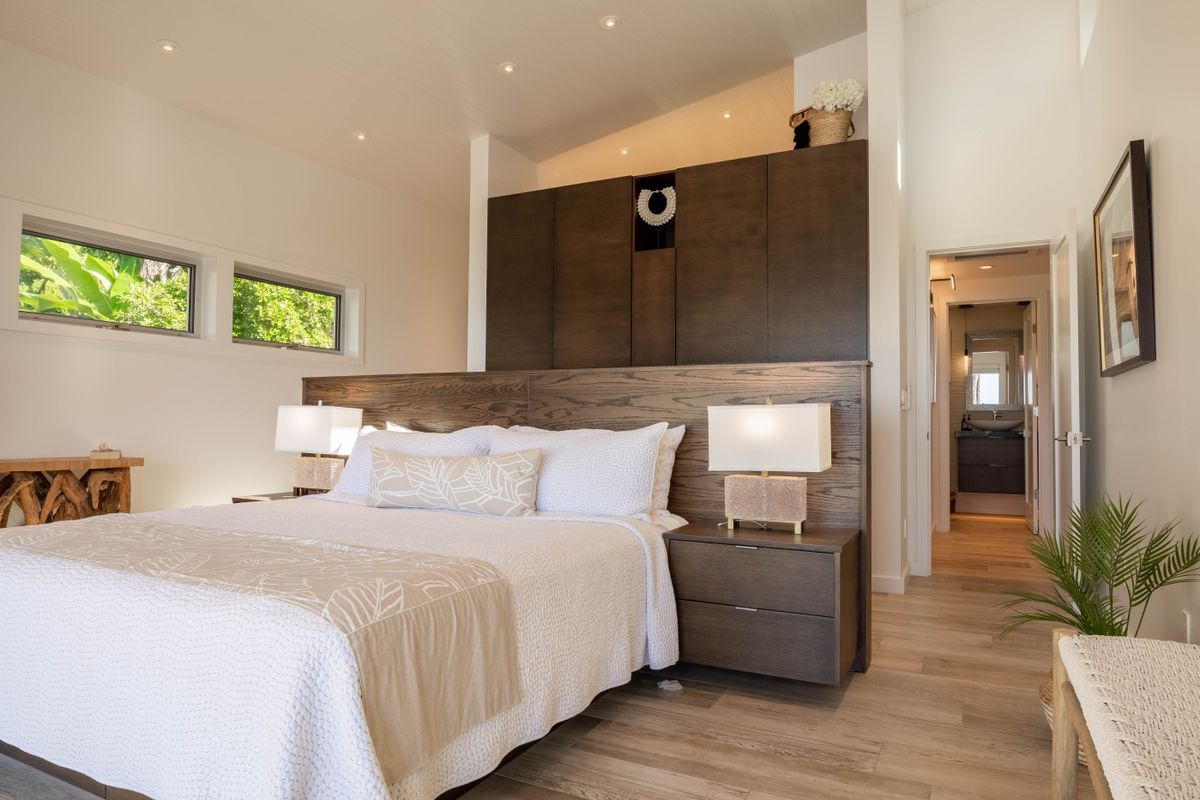 Custom Cabinetry for Alexander's Designs & Remodeling LLC in Kahului, HI